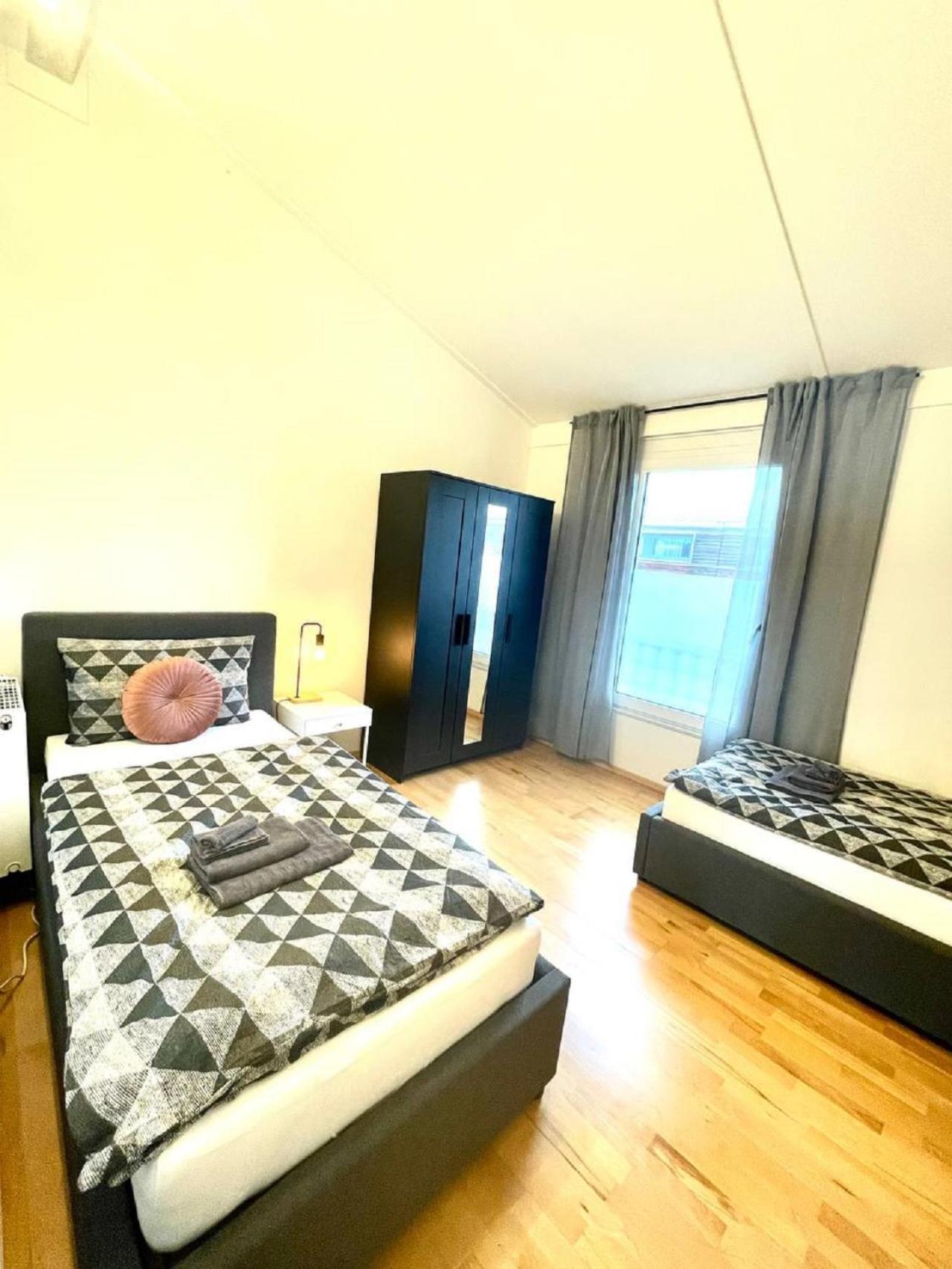 Geraeumiges Ferienhaus In Koblenz Koblenz  Dış mekan fotoğraf