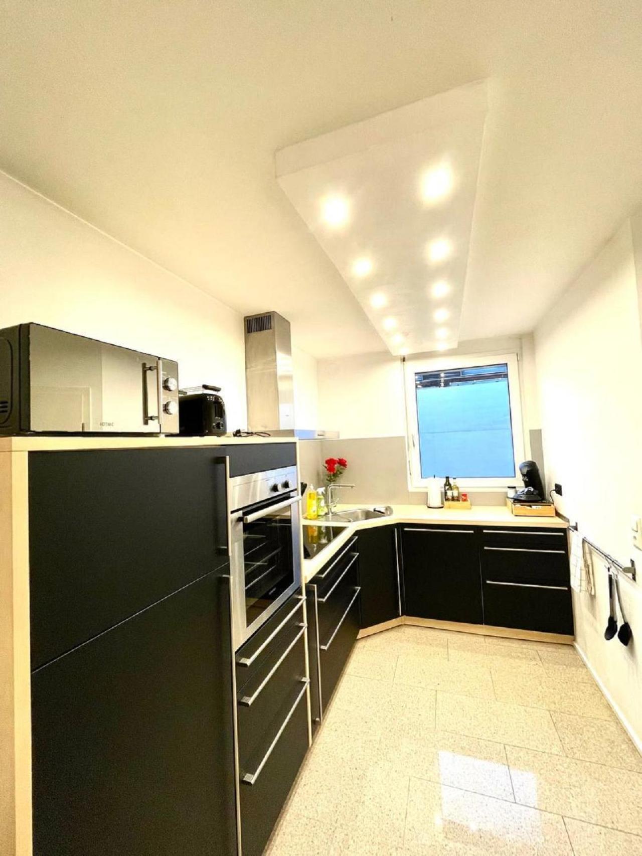 Geraeumiges Ferienhaus In Koblenz Koblenz  Dış mekan fotoğraf