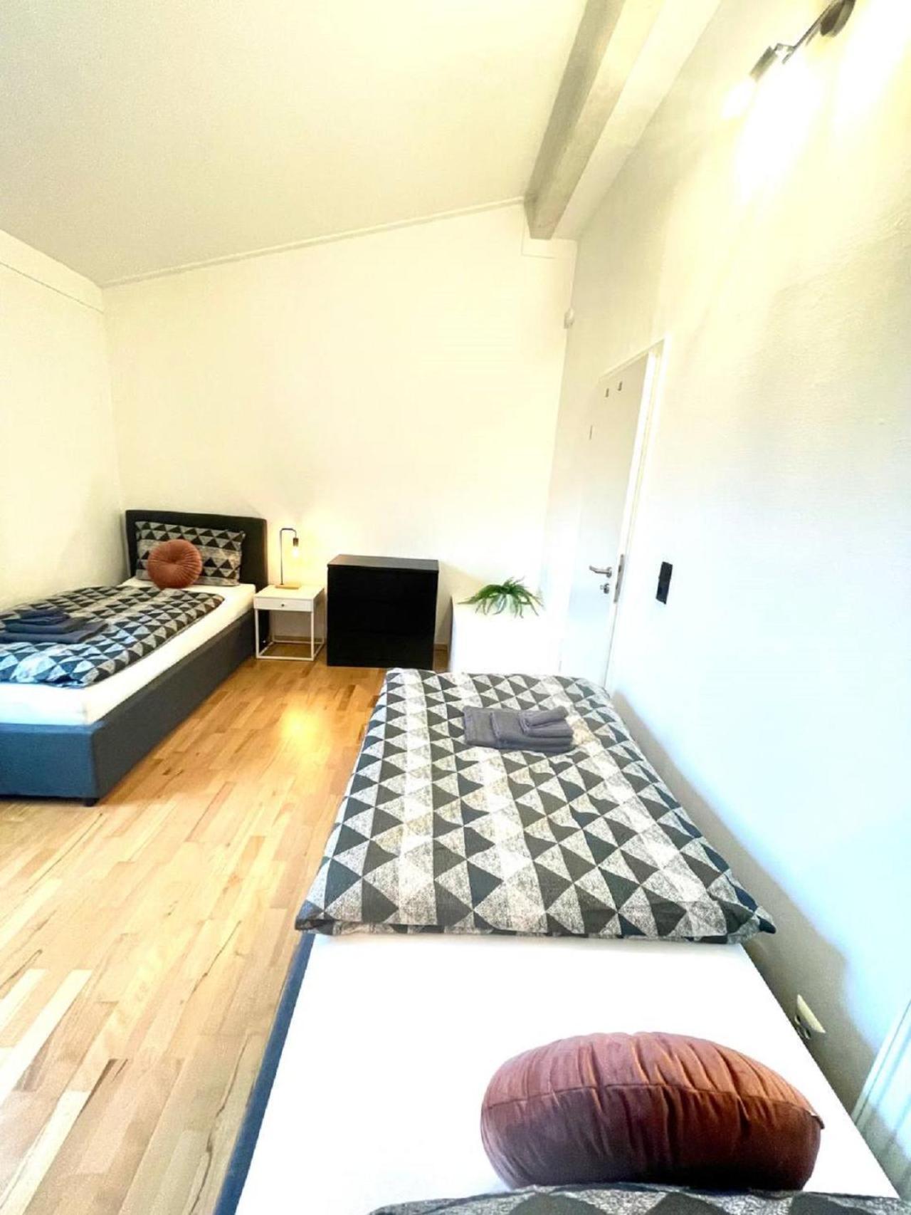 Geraeumiges Ferienhaus In Koblenz Koblenz  Dış mekan fotoğraf