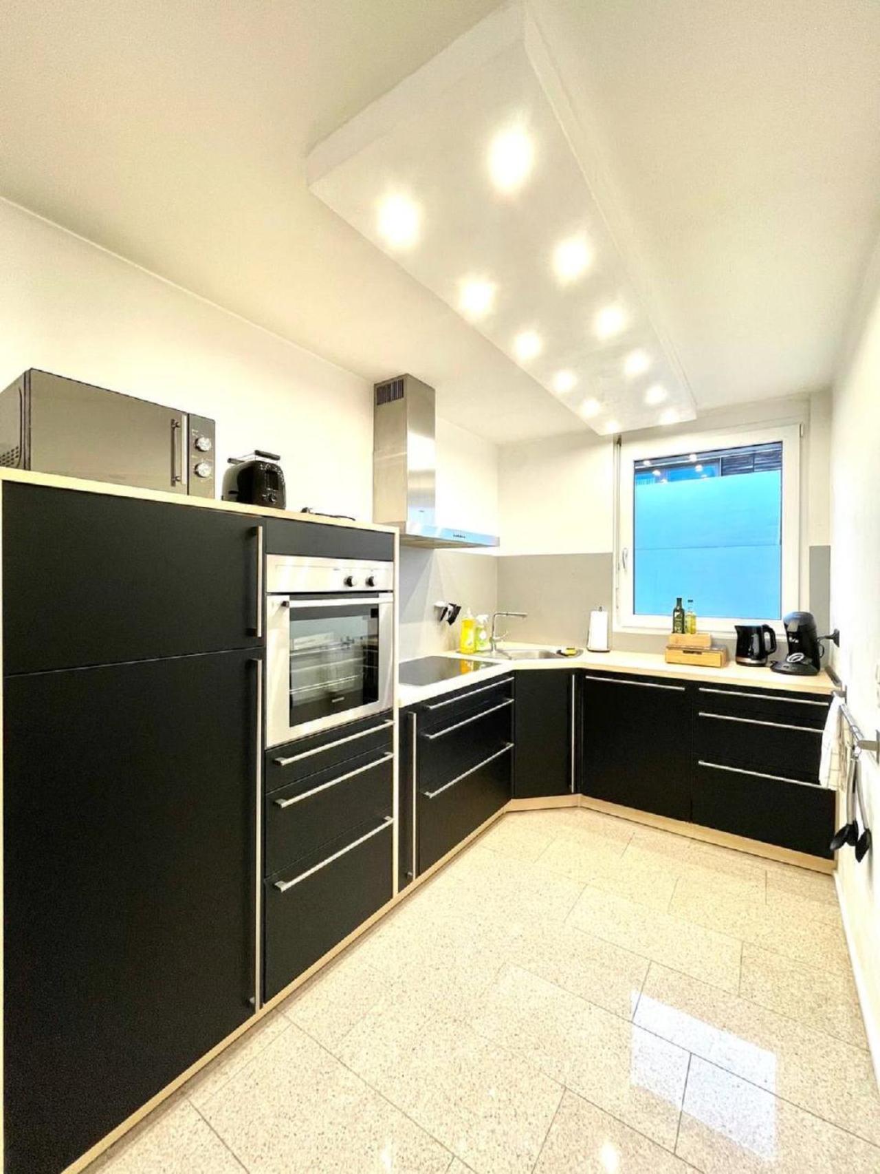 Geraeumiges Ferienhaus In Koblenz Koblenz  Dış mekan fotoğraf